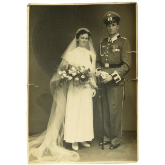 Свадебное фото немецкого унтер-офицера пехотинца. Espenlaub militaria